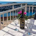 Sea View Nuncijata شقة